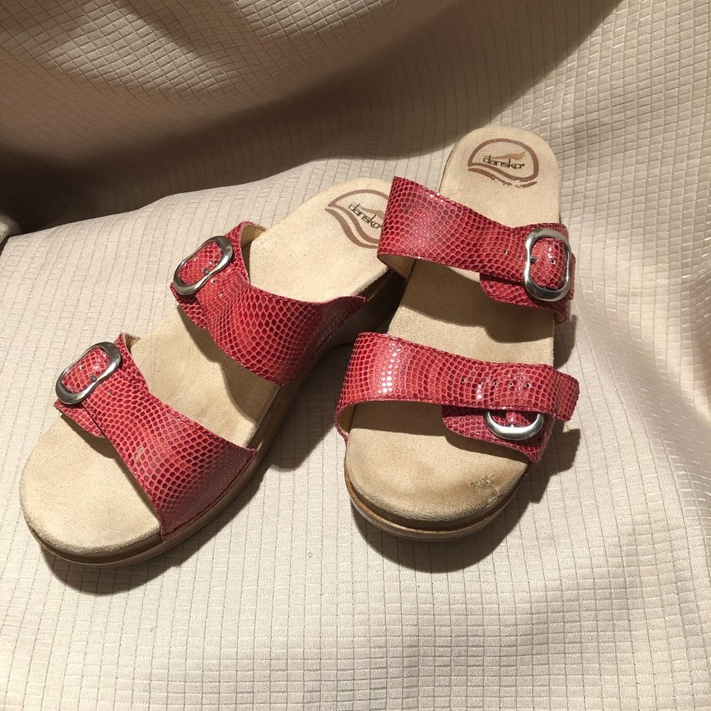 Dansko coral red leather wedge clog sandals, 8.5 - Picture 1 of 11